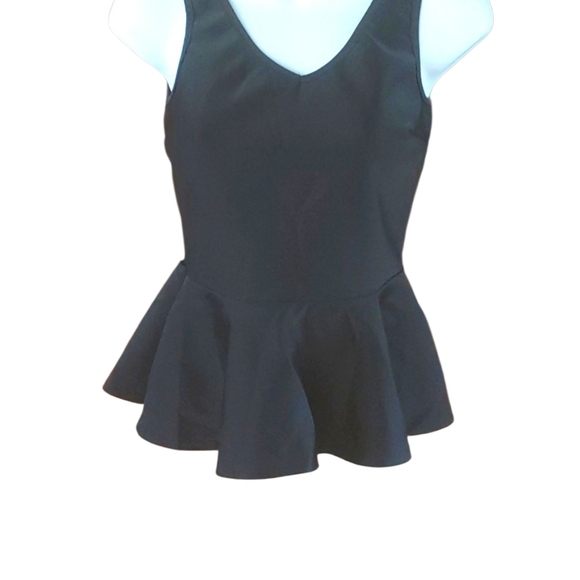 Vintage Flair Women's L Black Peplum Top V Neckline Peekaboo Back Sleeveless USA - Picture 1 of 11